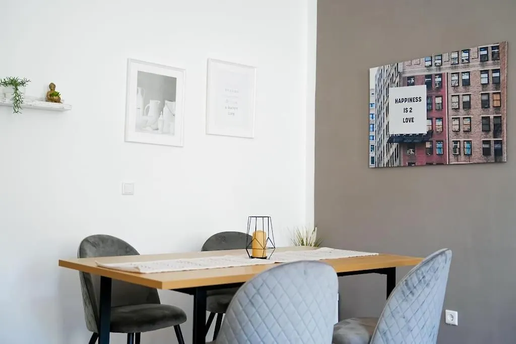 Ruhige Wohnung Naehe U Bahn Free Parking Vienna Apartment